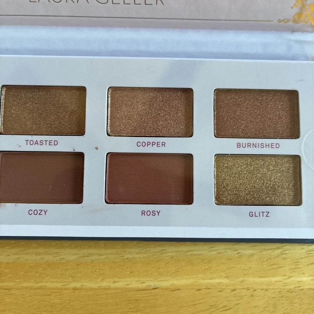 Laura Geller Gold & Glamorous Eyeshadow Palette New